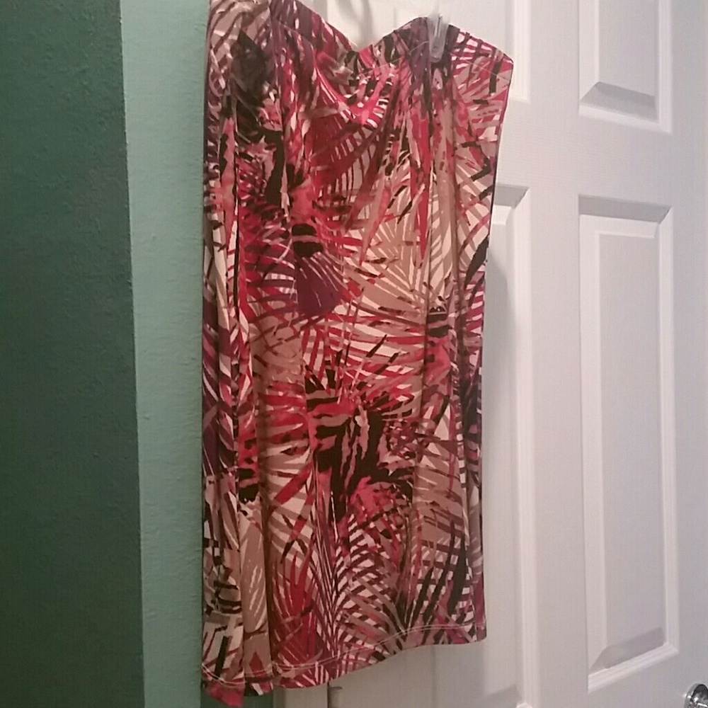 Pretty skirt multi color skirt size large